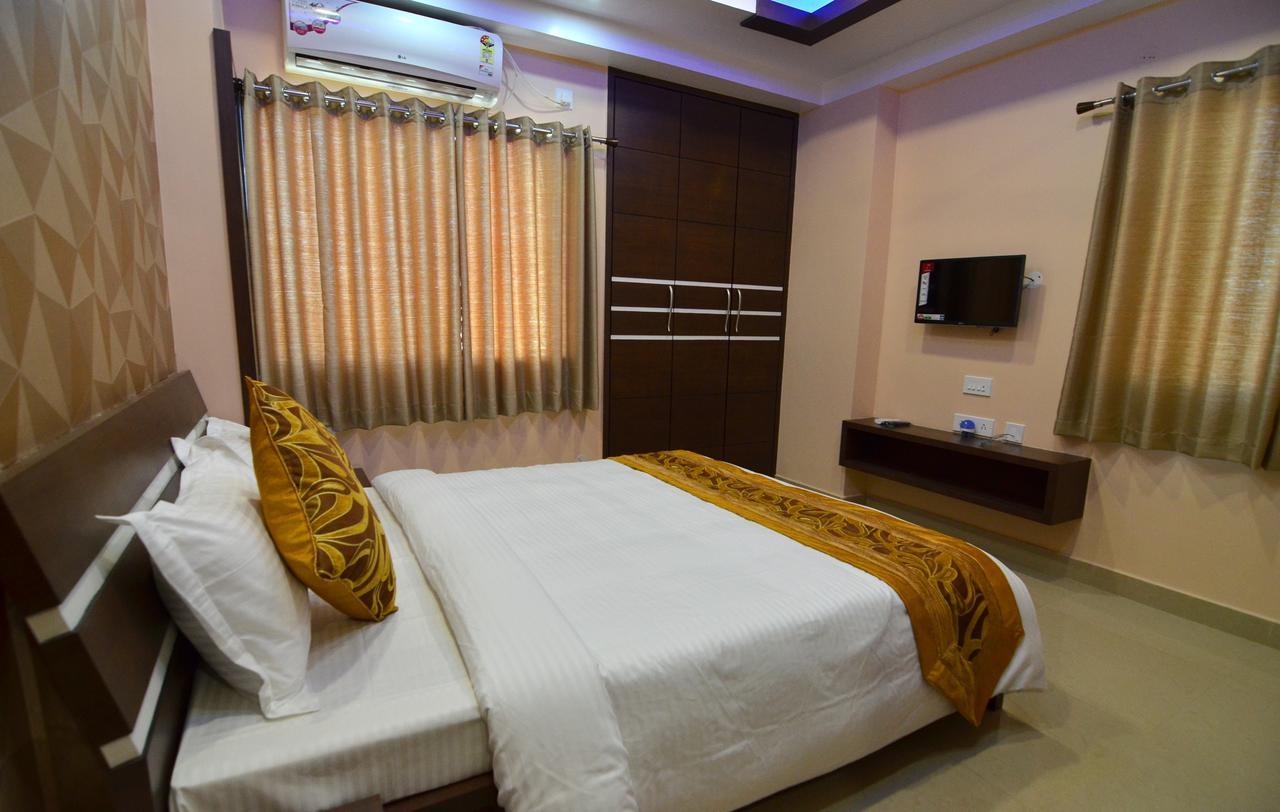 Tulip Residency Hotel Dibrugarh Eksteriør billede