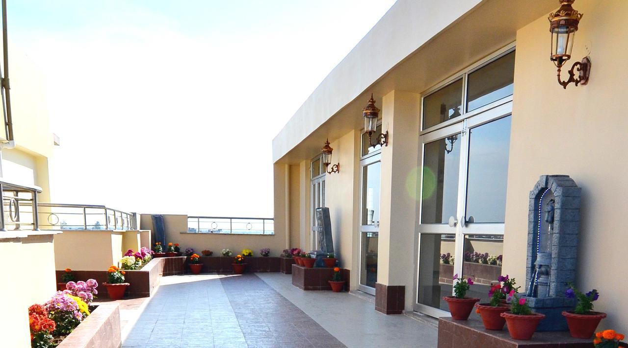 Tulip Residency Hotel Dibrugarh Eksteriør billede